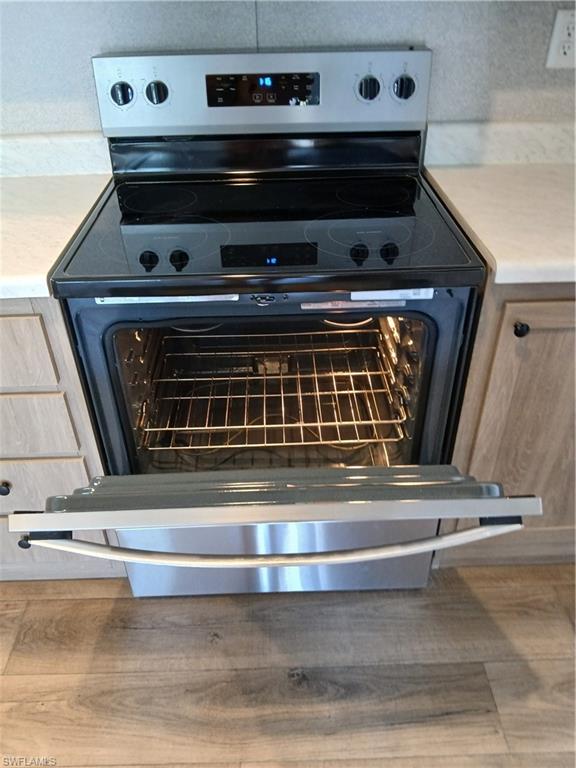 MOORE HAVEN - Residential