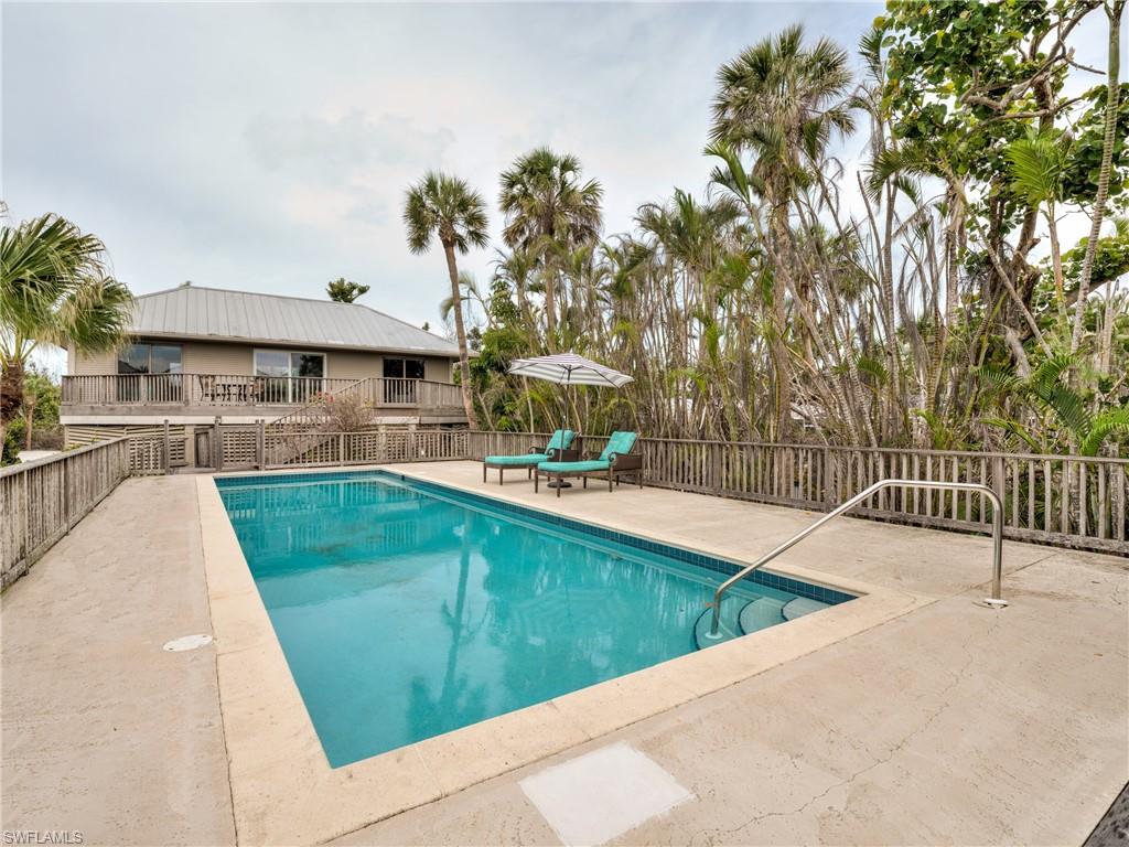 TICHENORS F H SILVER KING - Residential