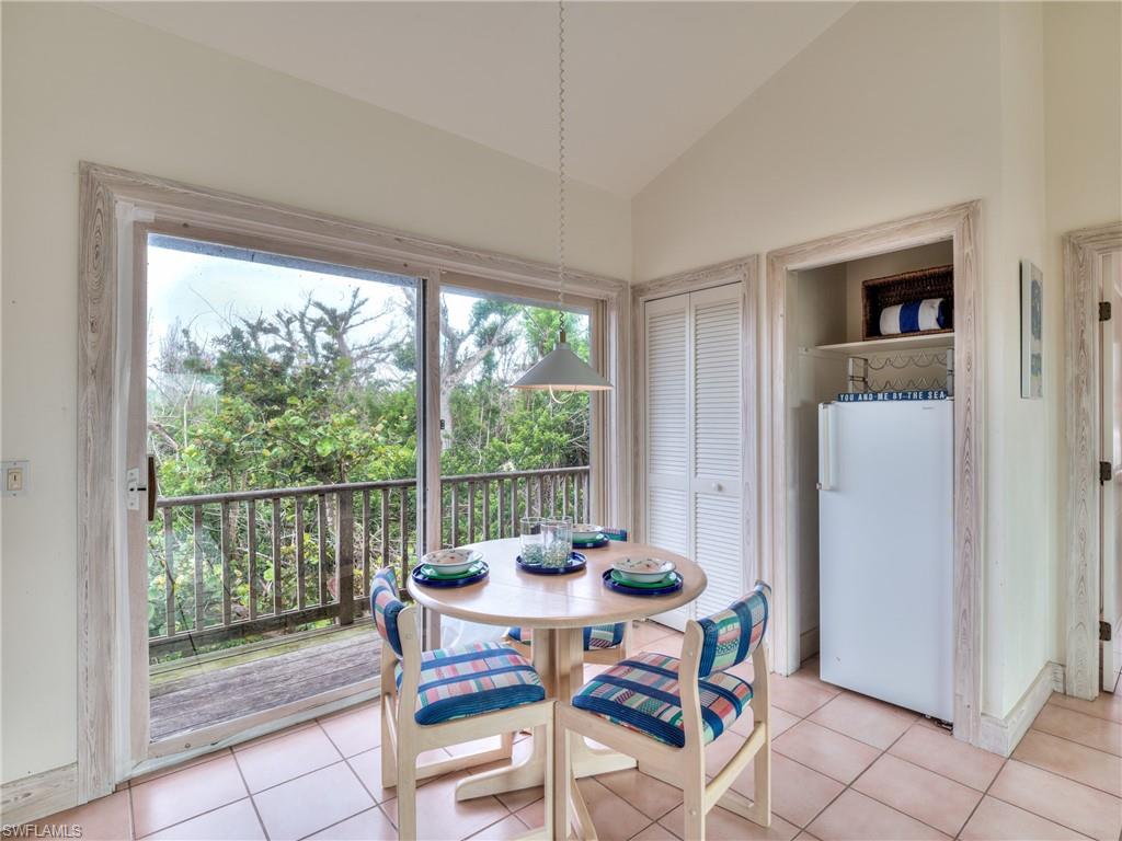 TICHENORS F H SILVER KING - Residential