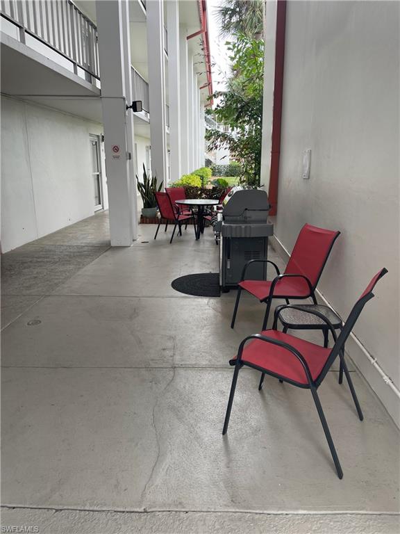 SEVEN LAKES - Residential