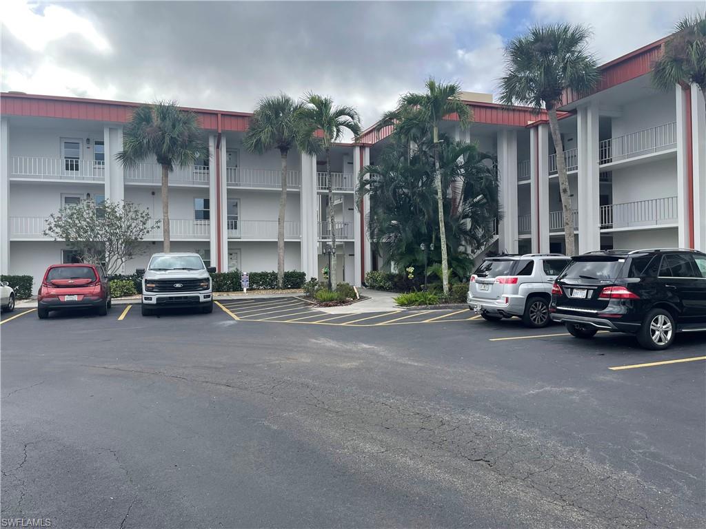 SEVEN LAKES - Residential