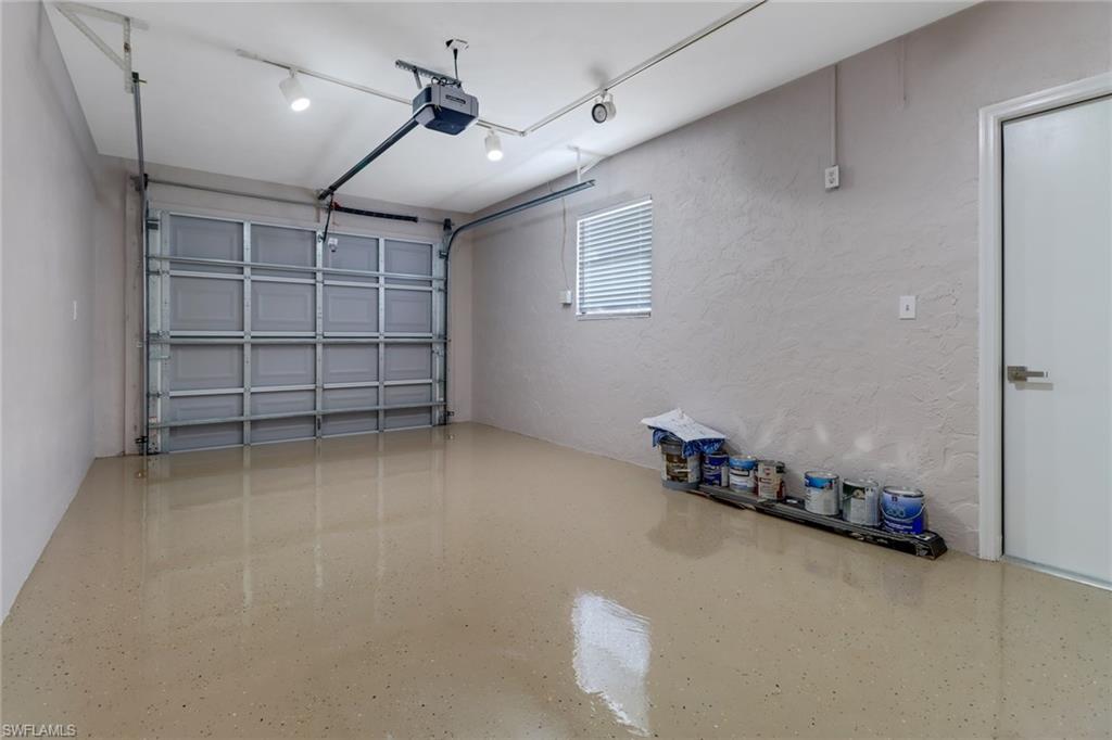 GOLDEN GATE CITY - Residential