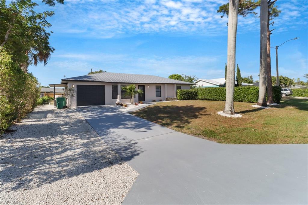 GOLDEN GATE CITY - Residential