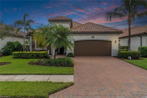 12732 Kinross LN NAPLES FL 34120