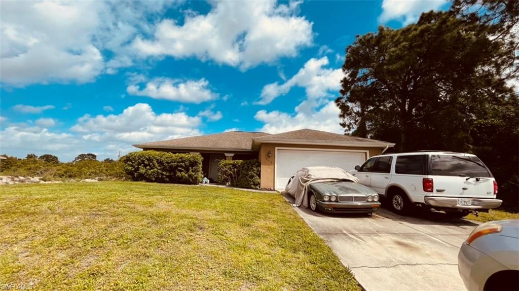 LEHIGH ACRES - Residential