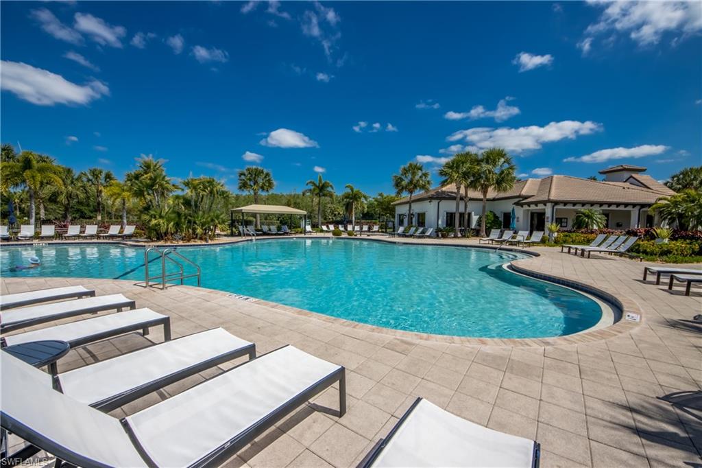 BOTANICA LAKES - Residential