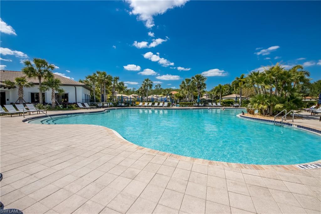 BOTANICA LAKES - Residential