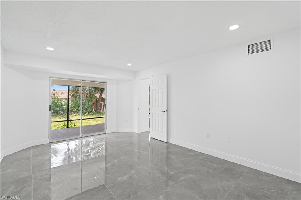 PORT CHARLOTTE - Residential