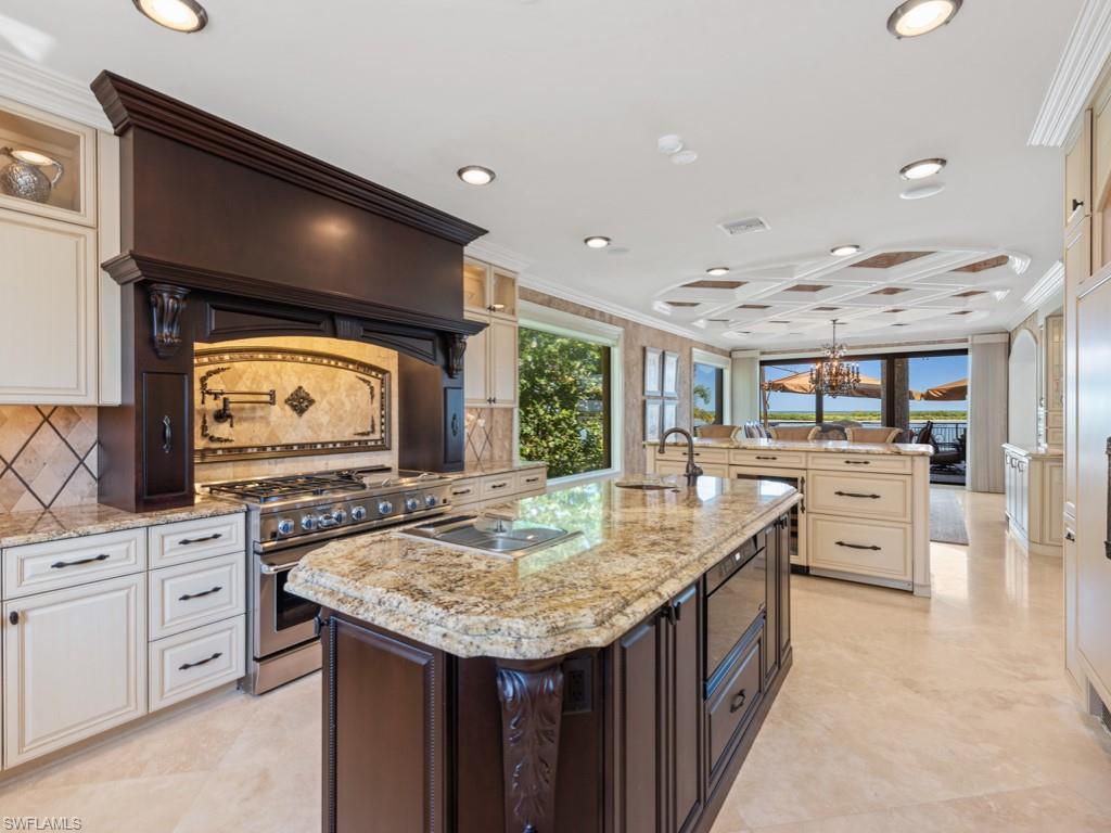 HIDEAWAY BEACH - Residential