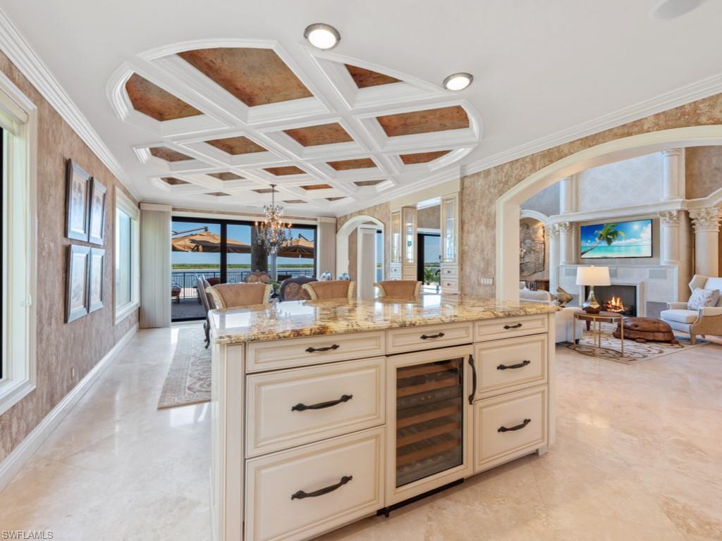 HIDEAWAY BEACH - Residential