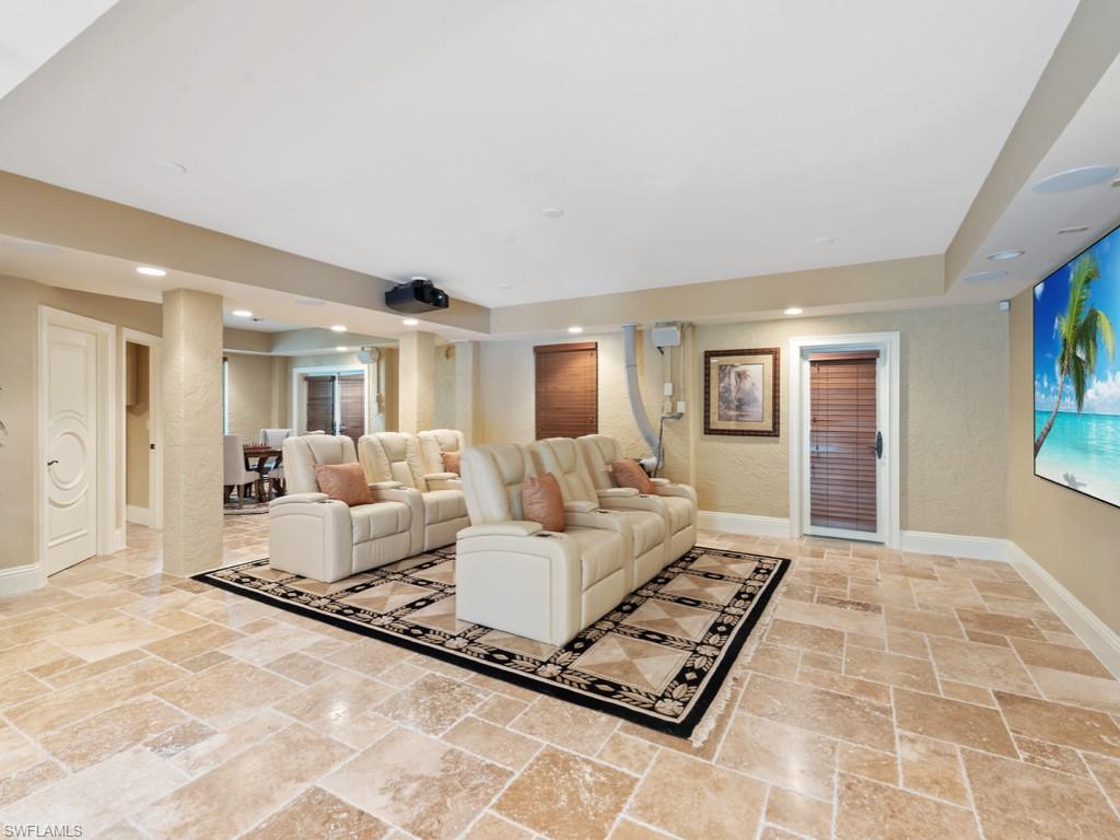 HIDEAWAY BEACH - Residential