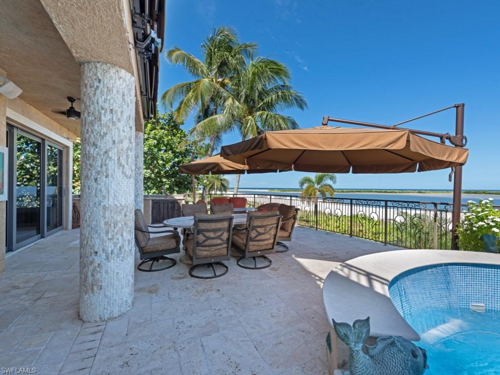 HIDEAWAY BEACH - Residential