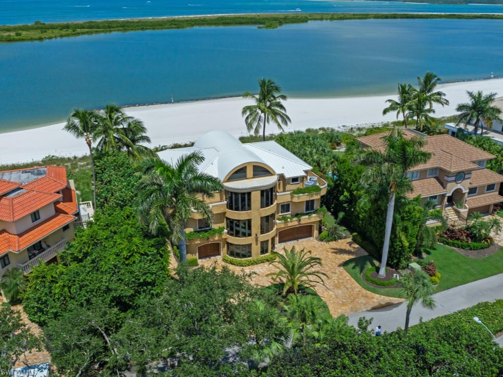 HIDEAWAY BEACH - Residential