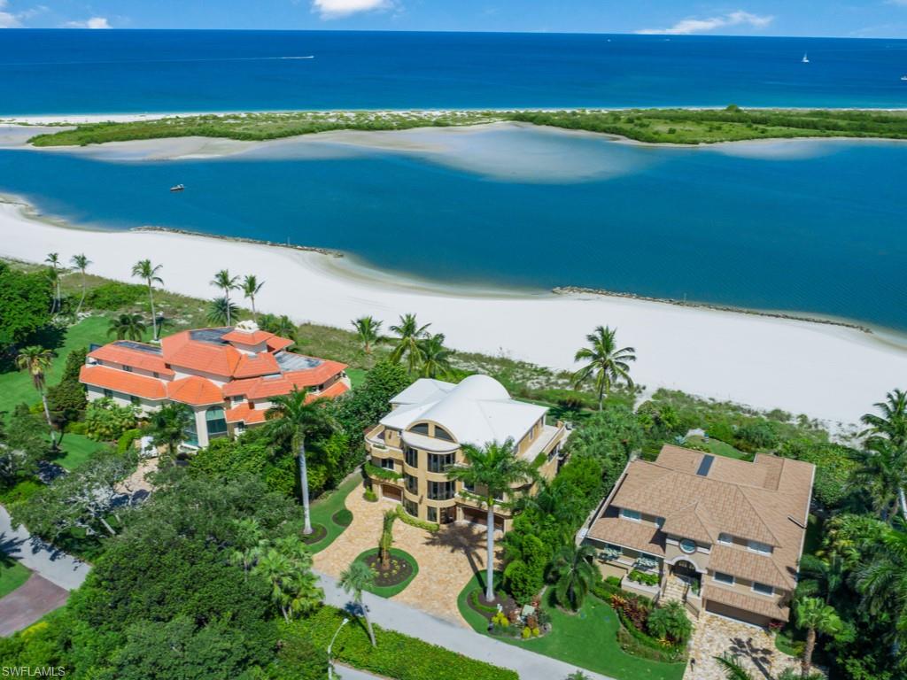 HIDEAWAY BEACH - Residential