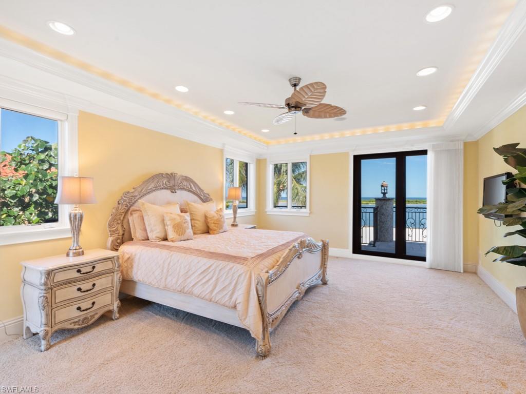 HIDEAWAY BEACH - Residential