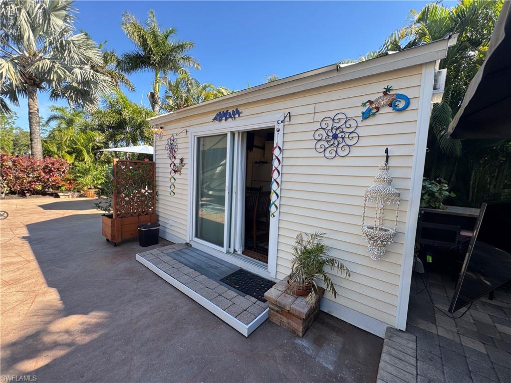 RIVERBEND MOTORCOACH RESORT - Land