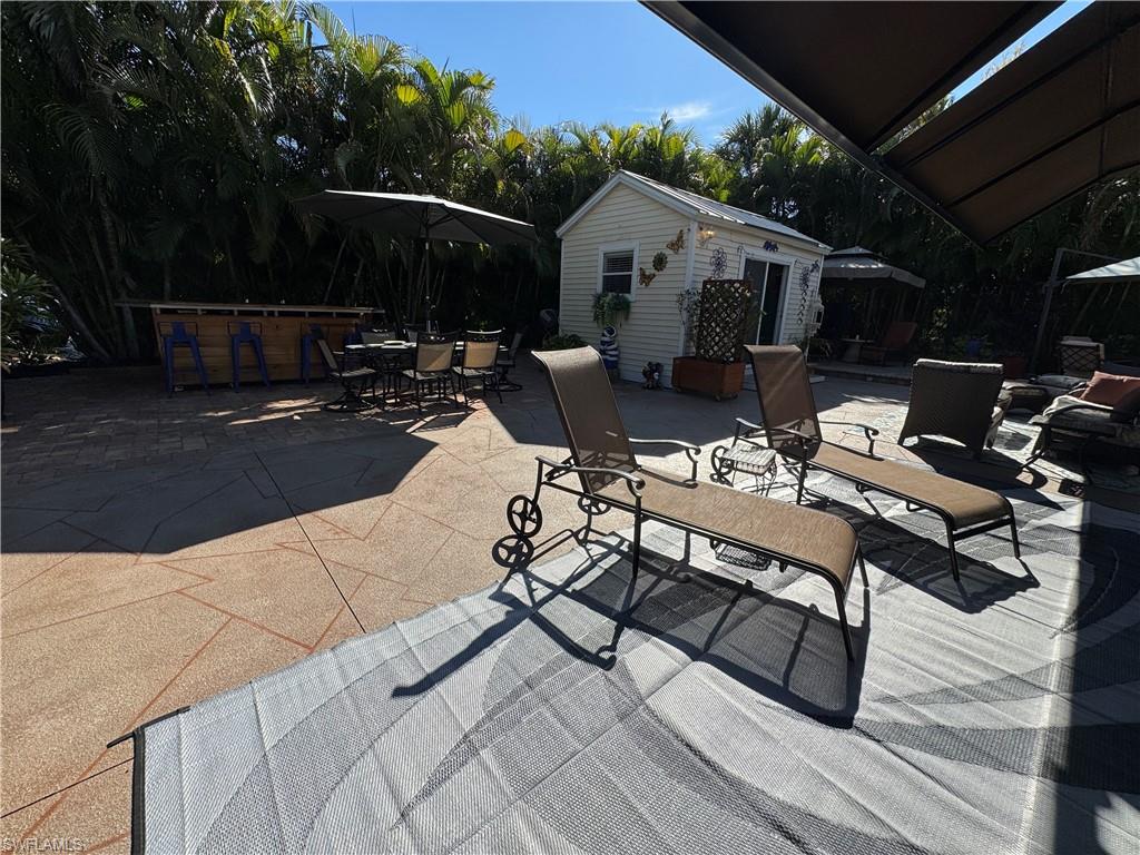 RIVERBEND MOTORCOACH RESORT - Land