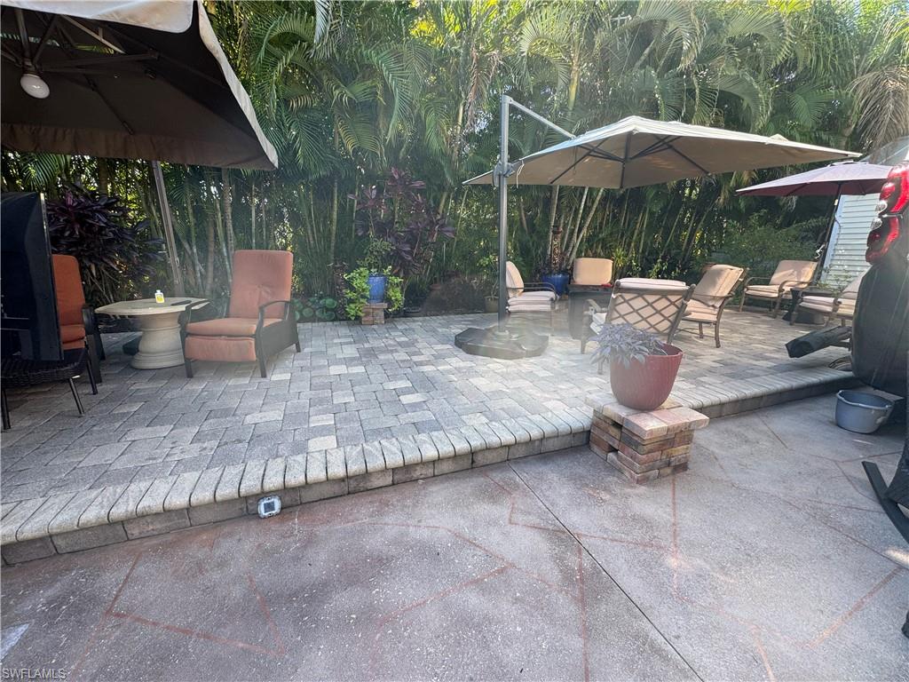 RIVERBEND MOTORCOACH RESORT - Land