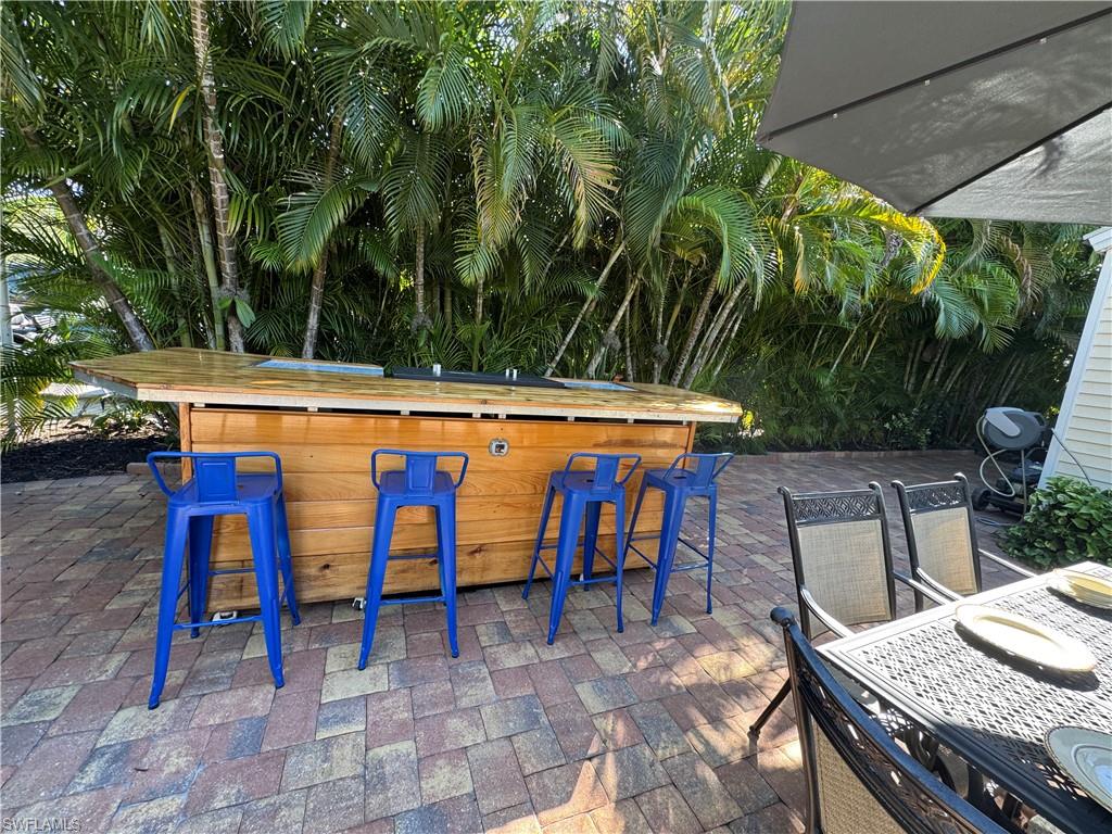 RIVERBEND MOTORCOACH RESORT - Land