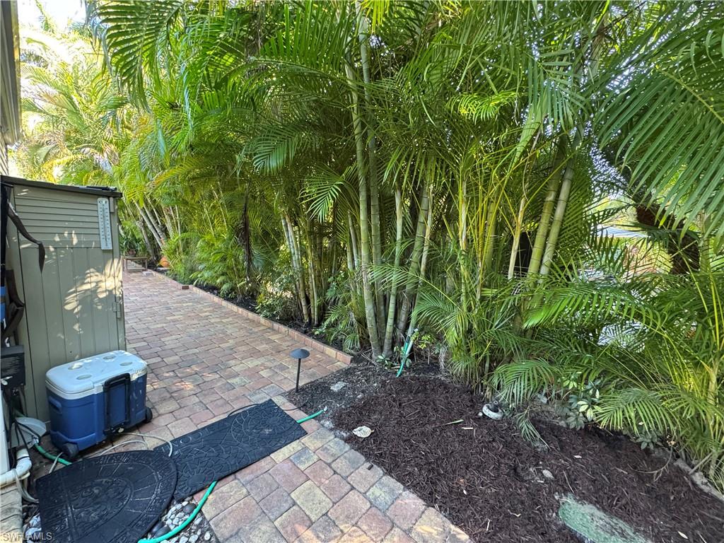 RIVERBEND MOTORCOACH RESORT - Land