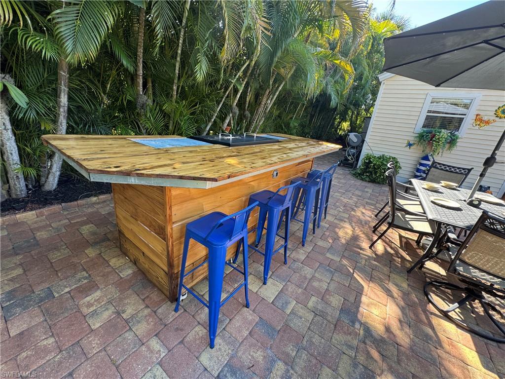 RIVERBEND MOTORCOACH RESORT - Land