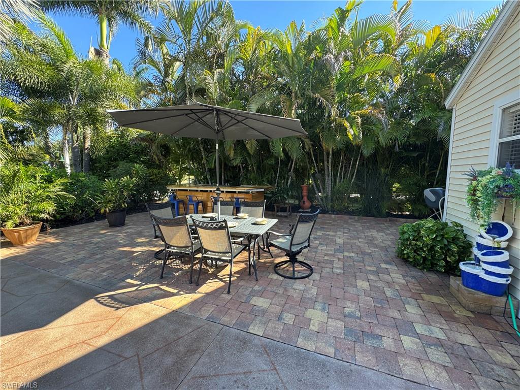 RIVERBEND MOTORCOACH RESORT - Land