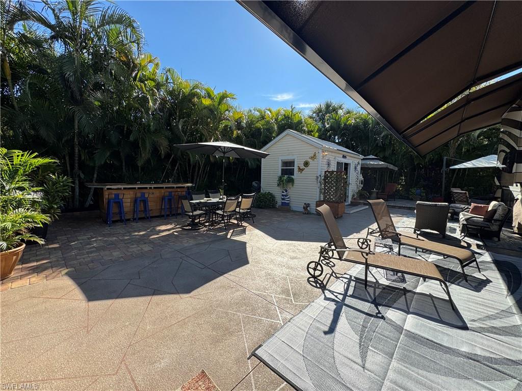 RIVERBEND MOTORCOACH RESORT - Land