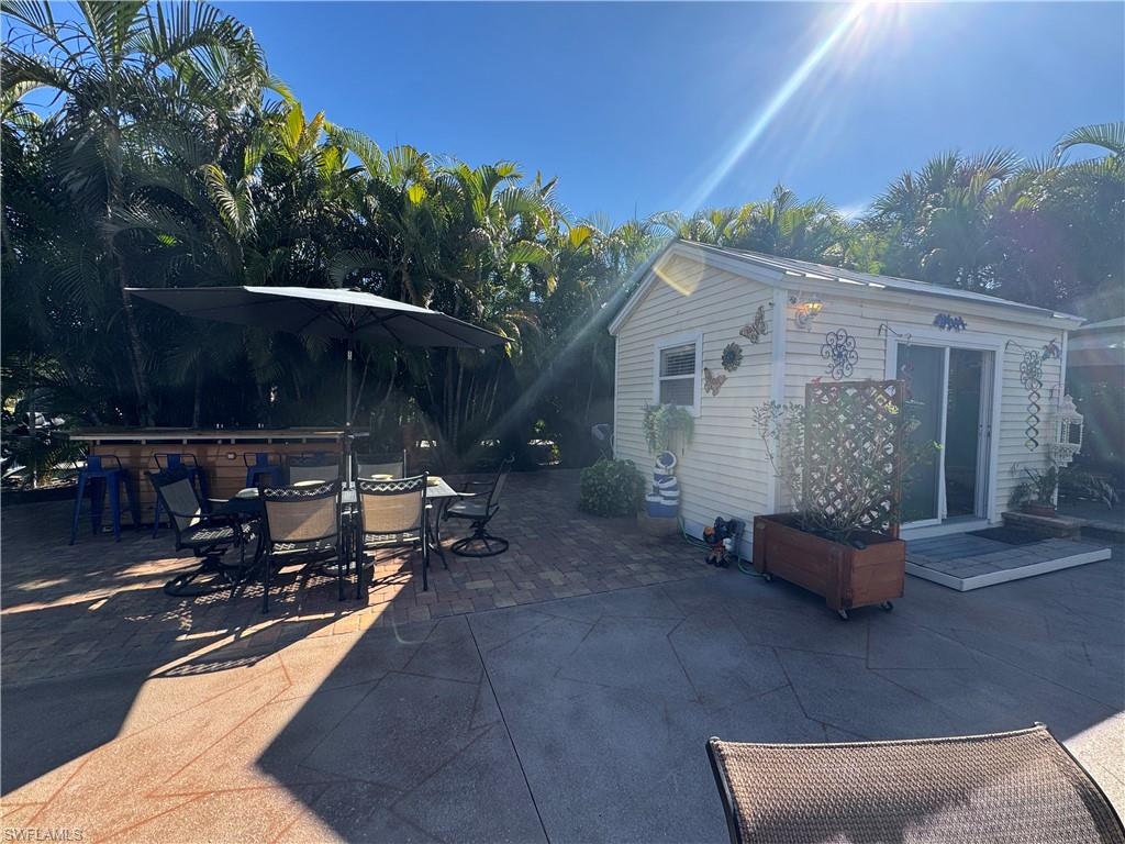 RIVERBEND MOTORCOACH RESORT - Land