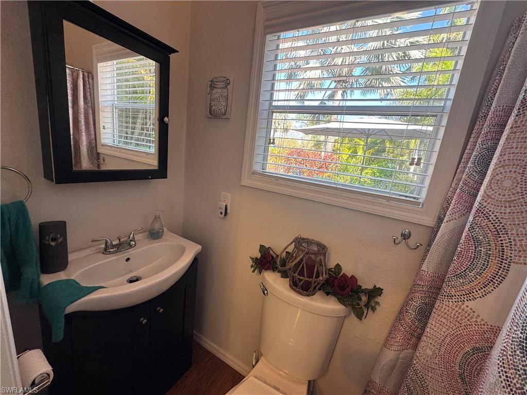 RIVERBEND MOTORCOACH RESORT - Land