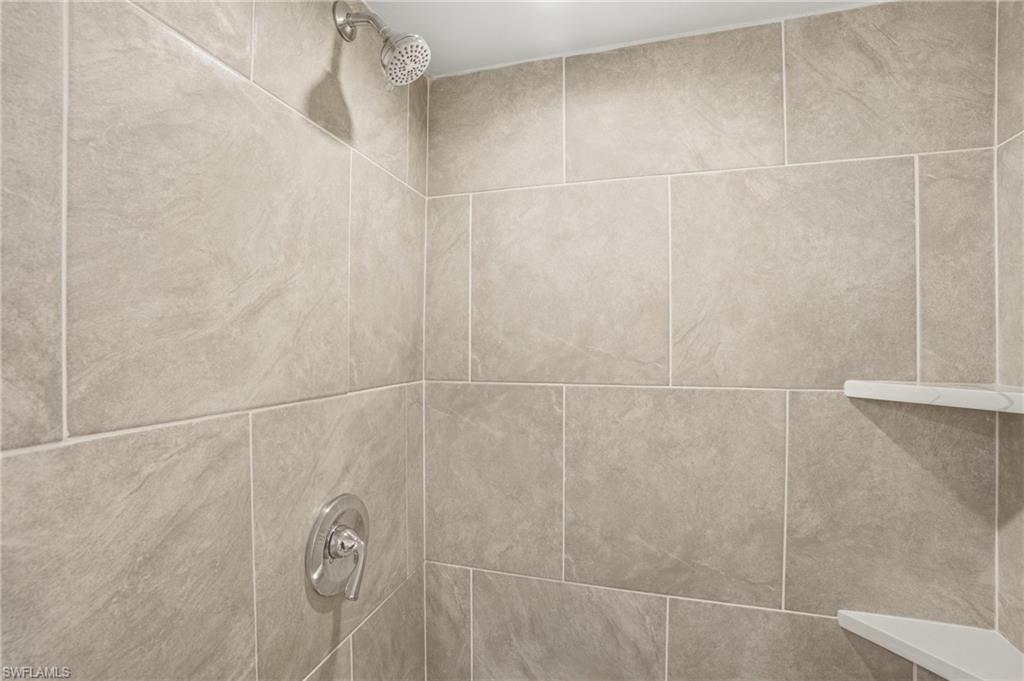 VILLAGES AT EMERALD LAKES - Residential