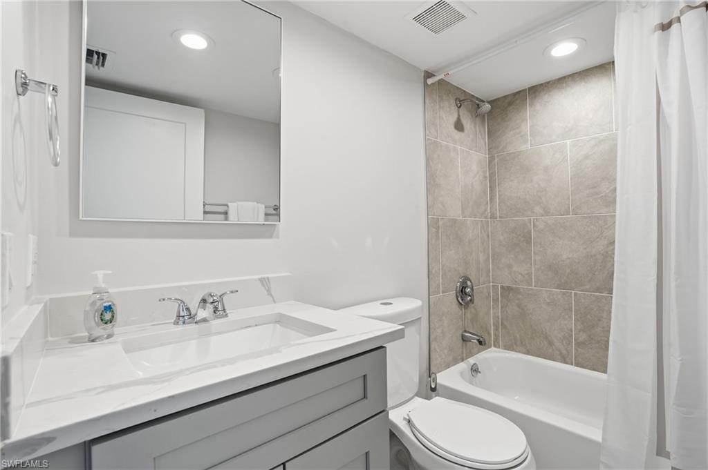 VILLAGES AT EMERALD LAKES - Residential