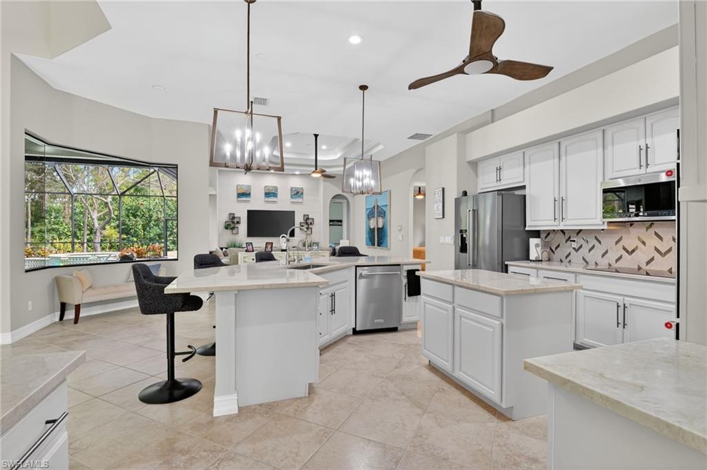 GOLDEN GATE ESTATES - Residential