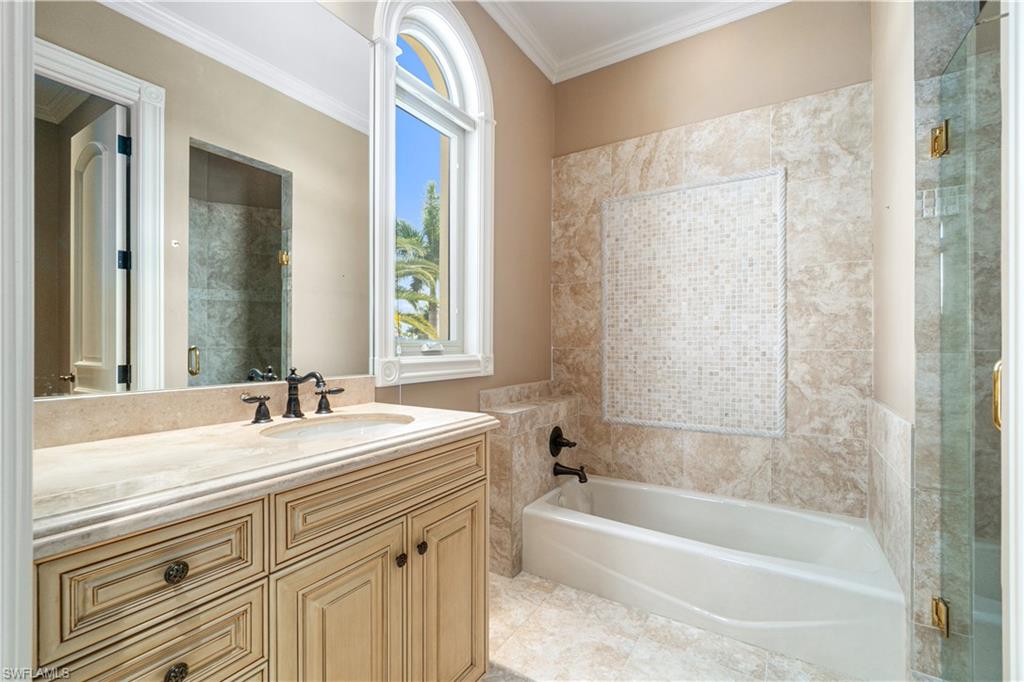 SOUTHPORT ON THE BAY - Residential