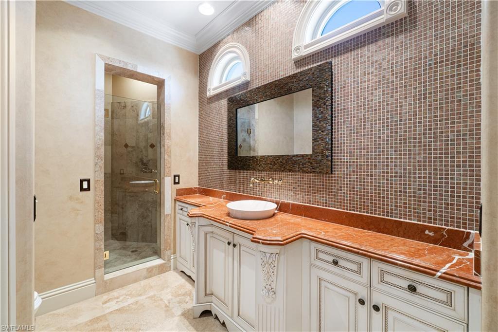 SOUTHPORT ON THE BAY - Residential