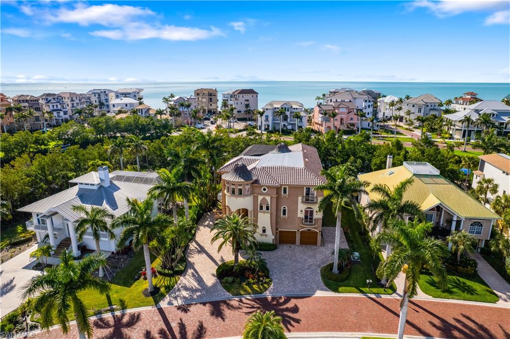 SOUTHPORT ON THE BAY - Residential