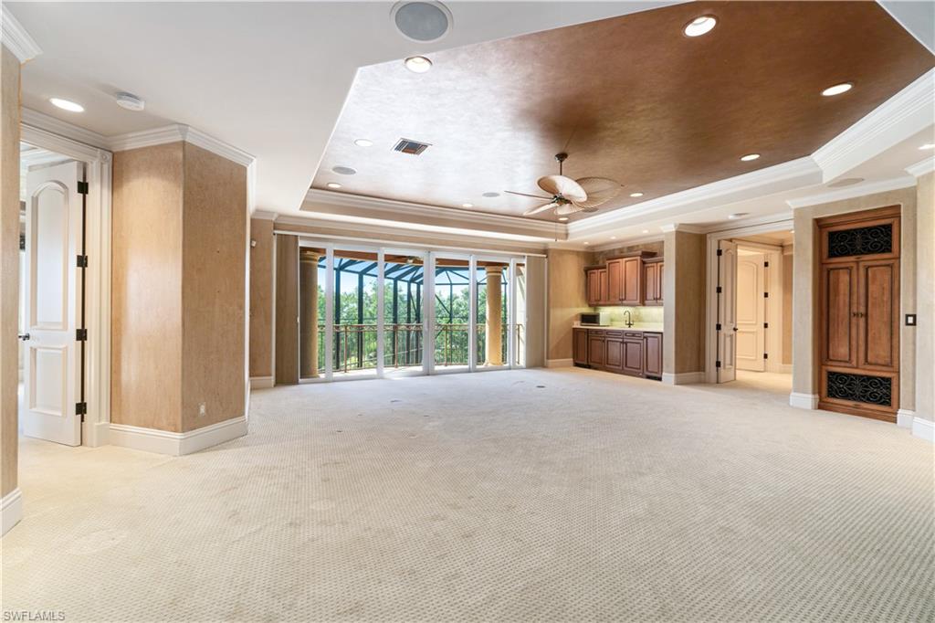 SOUTHPORT ON THE BAY - Residential