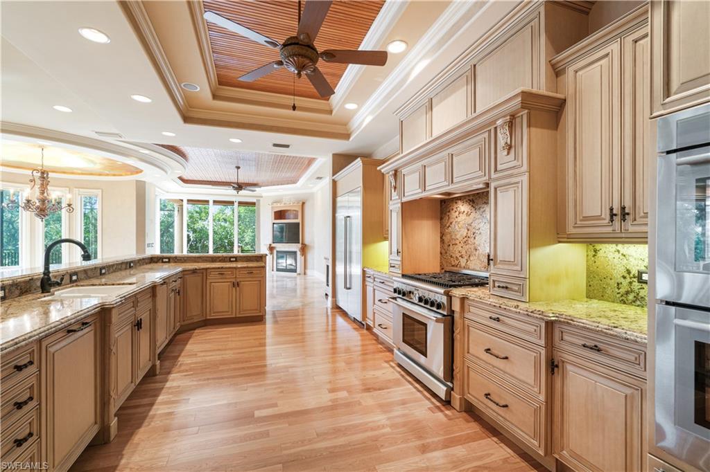 SOUTHPORT ON THE BAY - Residential