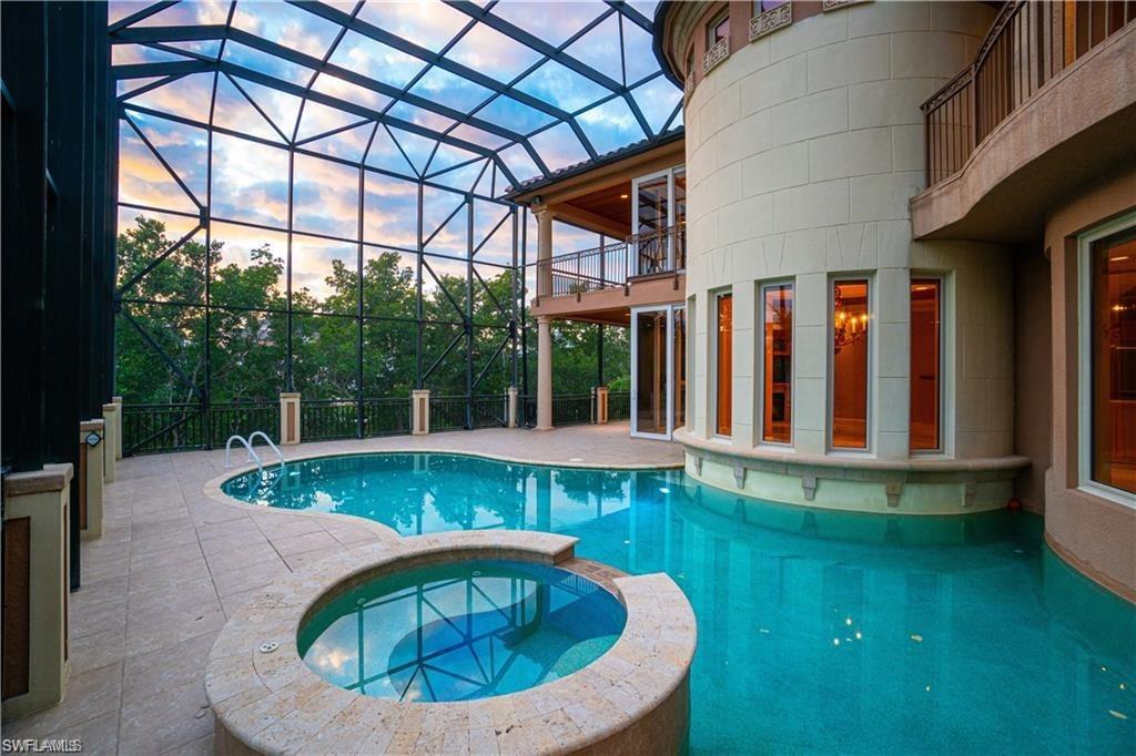 SOUTHPORT ON THE BAY - Residential