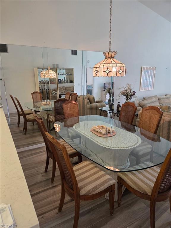 CINNAMON COVE - Residential Lease