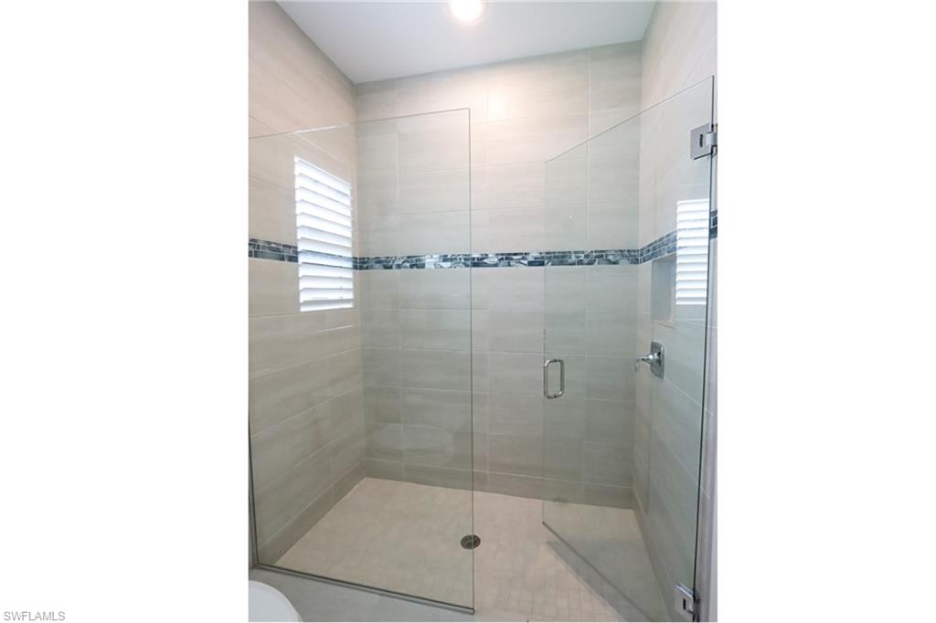 ISLES OF COLLIER PRESERVE - Residential Lease