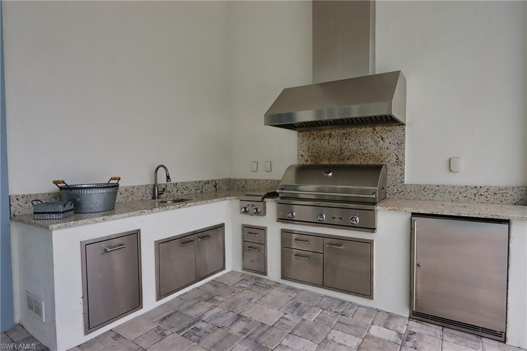 ISLES OF COLLIER PRESERVE - Residential Lease