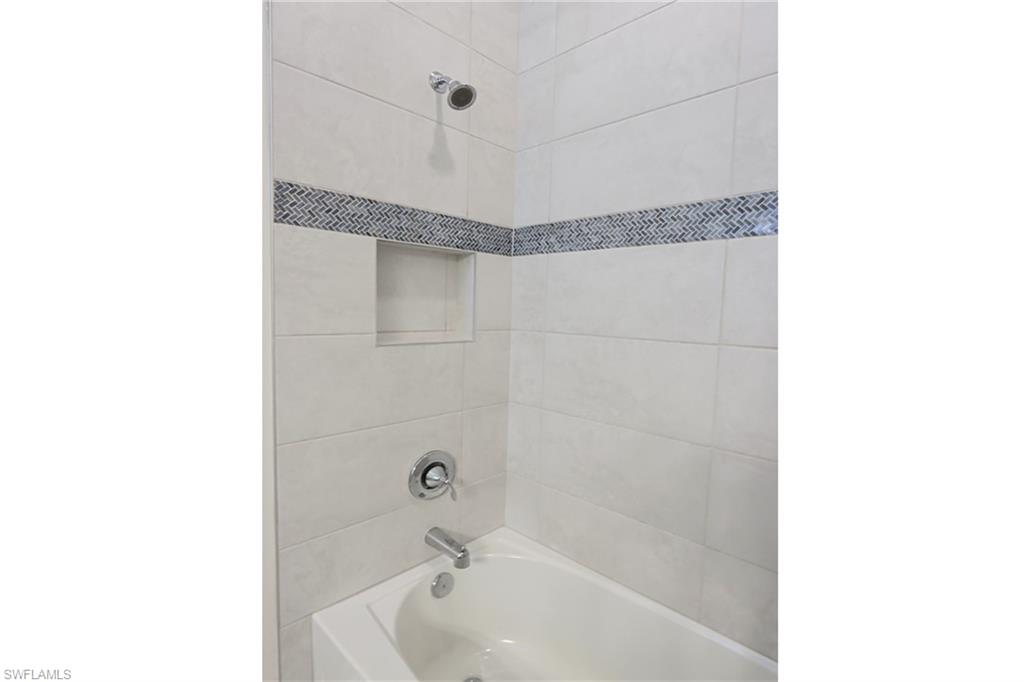 ISLES OF COLLIER PRESERVE - Residential Lease