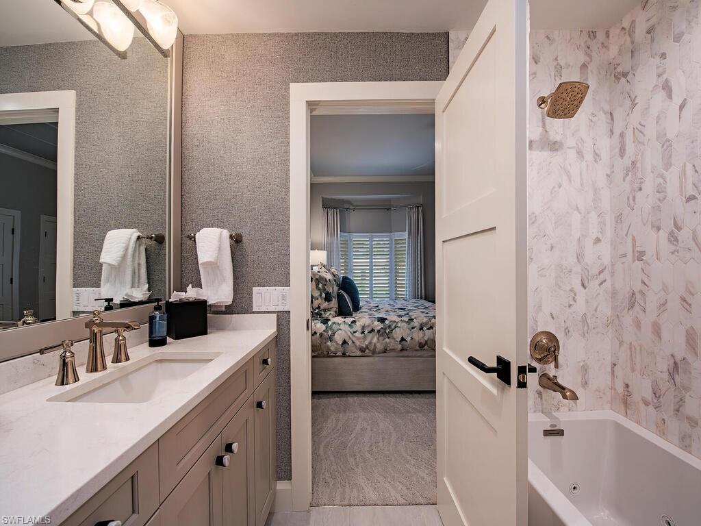 SHADOWMOSS - Residential