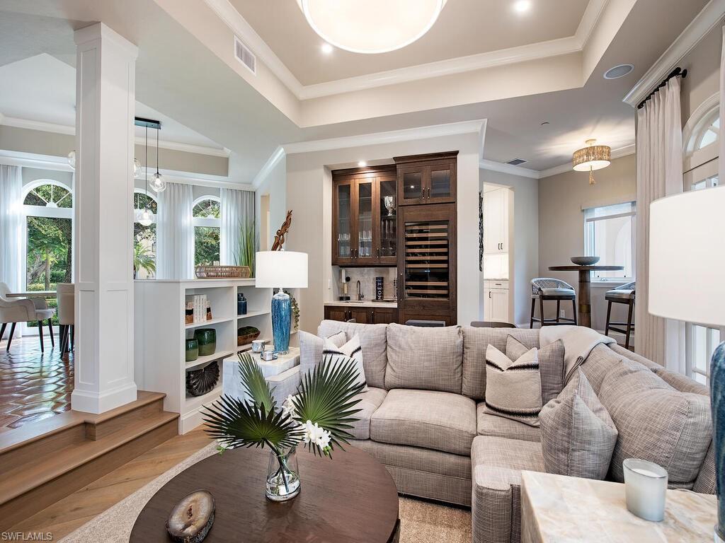 SHADOWMOSS - Residential