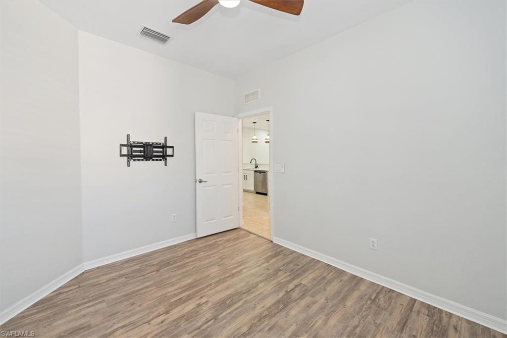 BELLA TERRA - Residential Lease