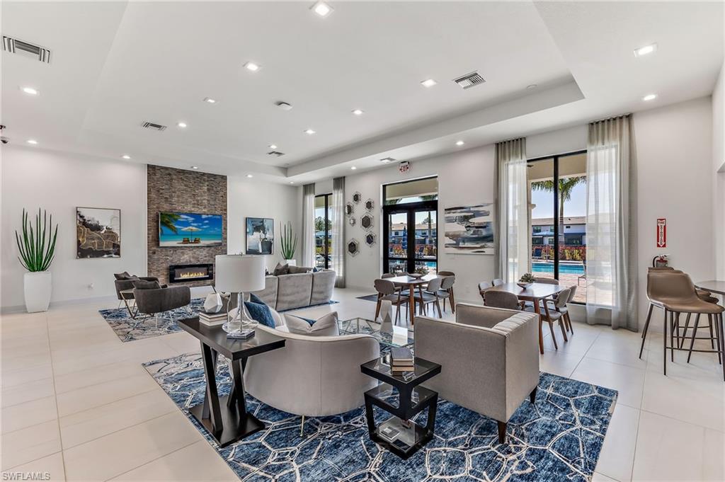 VANDERBILT RESERVE - Residential