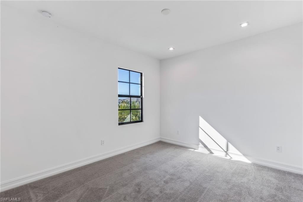 VANDERBILT RESERVE - Residential