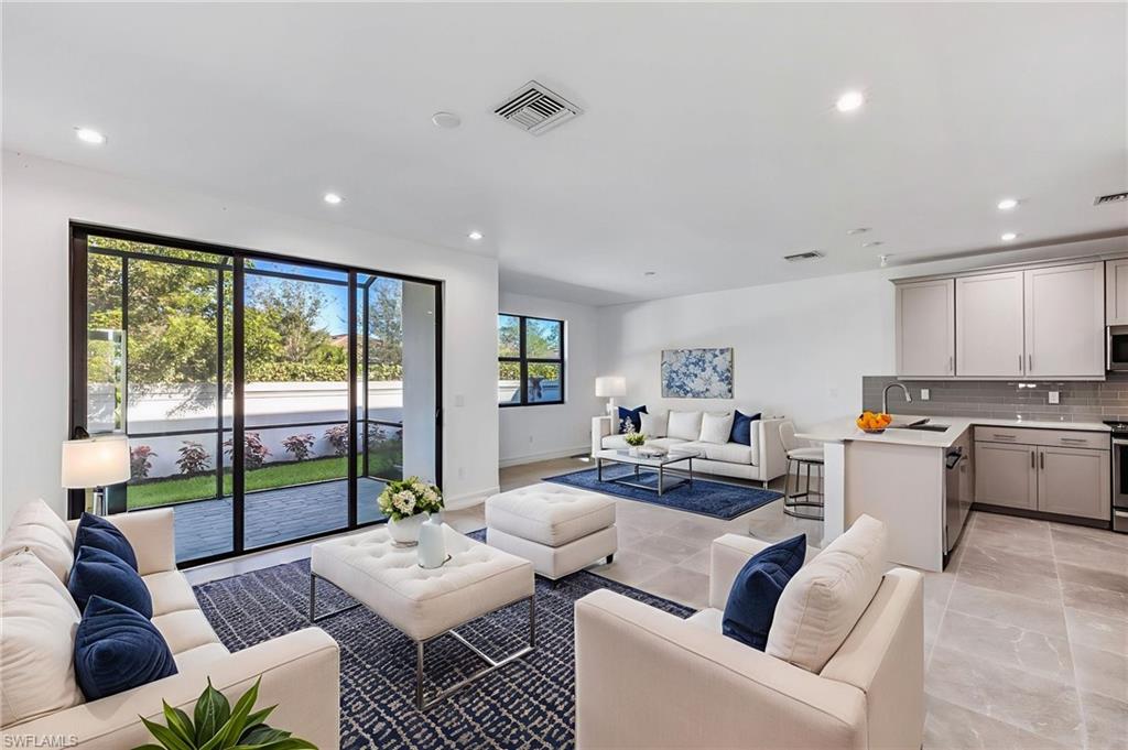 VANDERBILT RESERVE - Residential