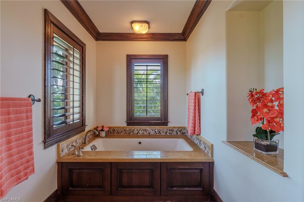 OLDE NAPLES - Residential