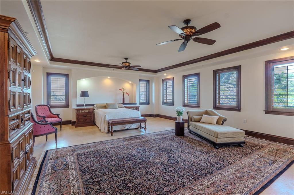 OLDE NAPLES - Residential